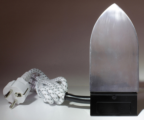 ENKAUSTICKÁ ŽEHLIČKA