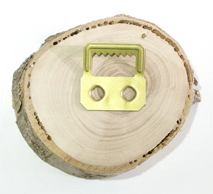 DŘEVĚNÝ PLÁTEK K DOTVOŘENÍ S ÚCHYTEM NA ZAVĚŠENÍ