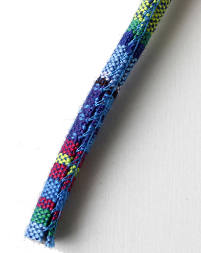 ŠŇŮRA BAREVNÁ S VÝPLNÍ - pr. 6 mm - 5 m