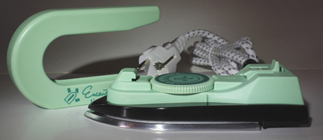 ENKAUSTICKÁ ŽEHLIČKA